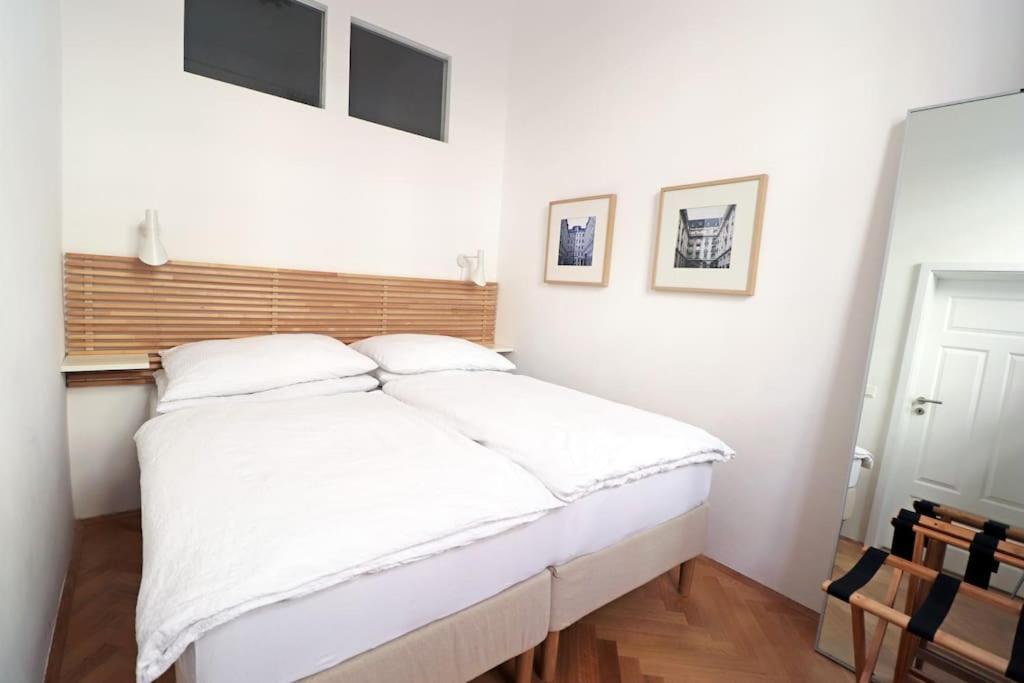 Center Apt In Best Area Near Park & Danube 20'To Airport Apartment Виена Екстериор снимка